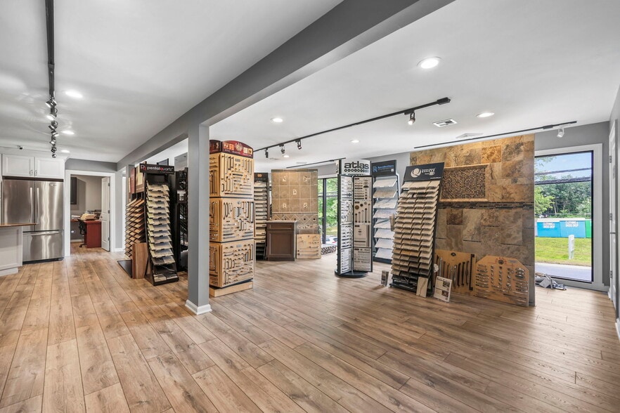 More Photos Of 870 Highway 34, Matawan Office For Sale