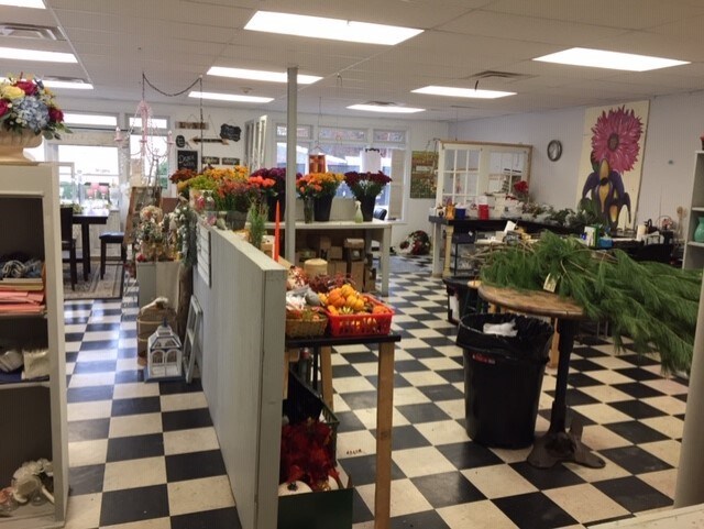 More Photos Of 78 Montauk Hwy, East Moriches Unknown For Lease