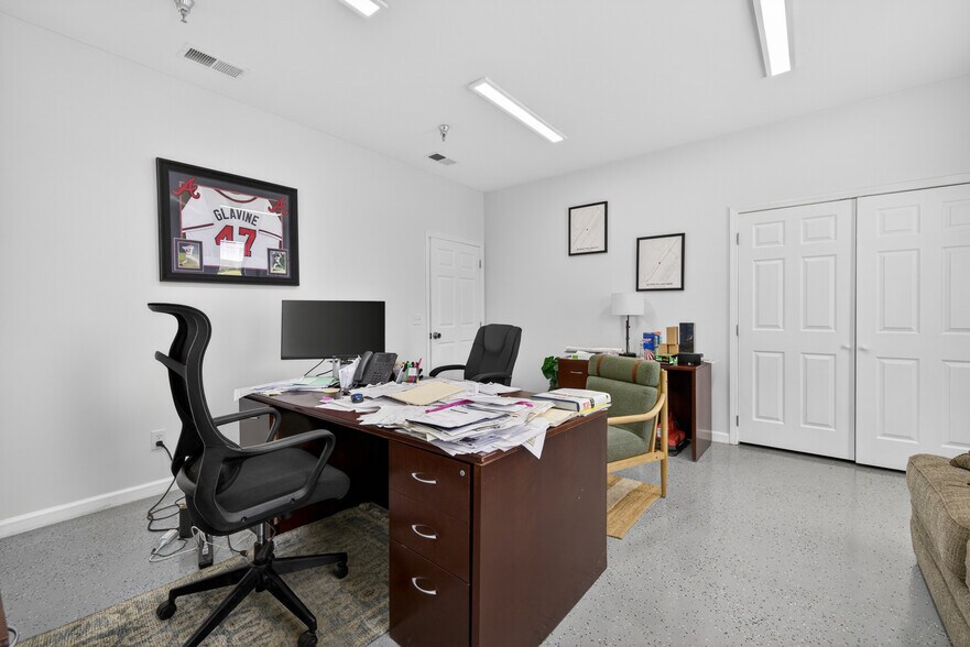 More Photos Of 1250 Warehouse Row W, Fort Payne Industrial For Sale