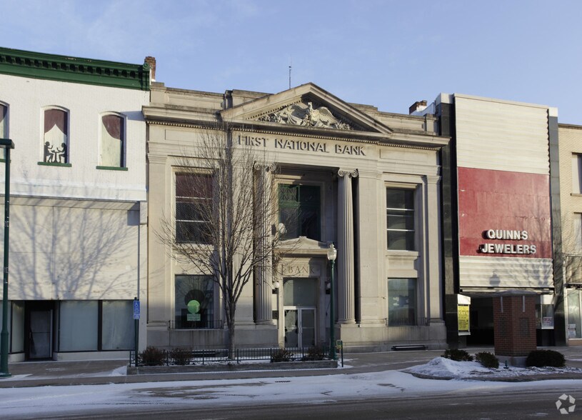 Primary Photo Of 226-228 5th Ave S, Clinton Bar For Sale