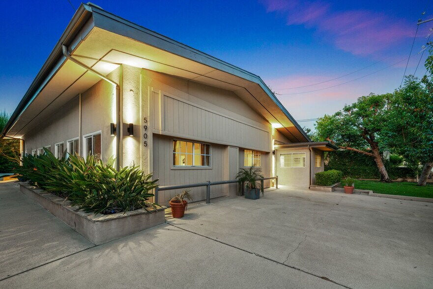 Primary Photo Of 5905 Old Wheeler Rd, La Verne Assisted Living For Lease