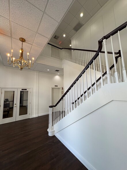 More Photos Of 101 SE 6th Ave, Delray Beach Office For Lease