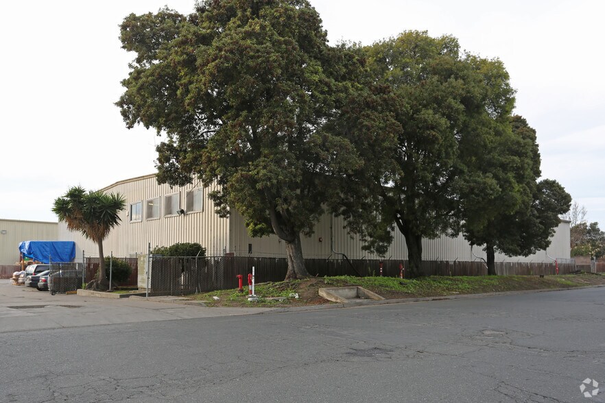 More Photos Of 1730 Sabre St, Hayward Unknown For Lease