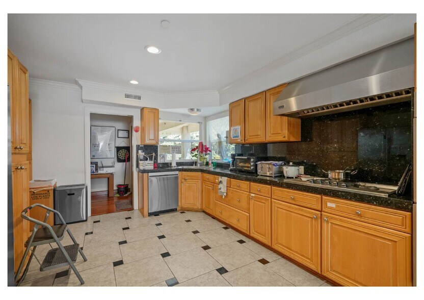 More Photos Of , Sherwood Forest Healthcare For Sale