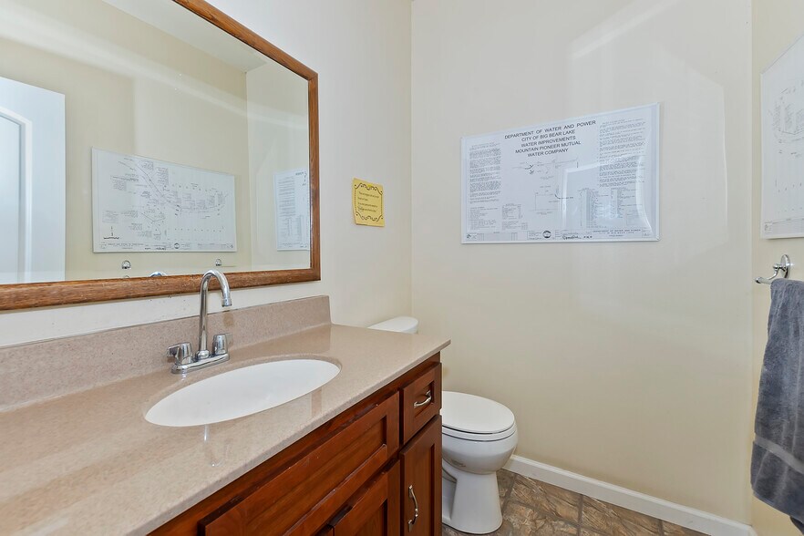 More Photos Of 26288 CA-18, Rimforest Storefront Retail Residential For Sale