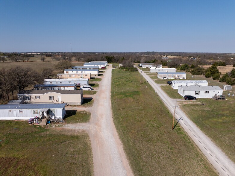 More Photos Of 16504 Gaddy Rd, Shawnee Manufactured Housing Mobile Home Park For Sale