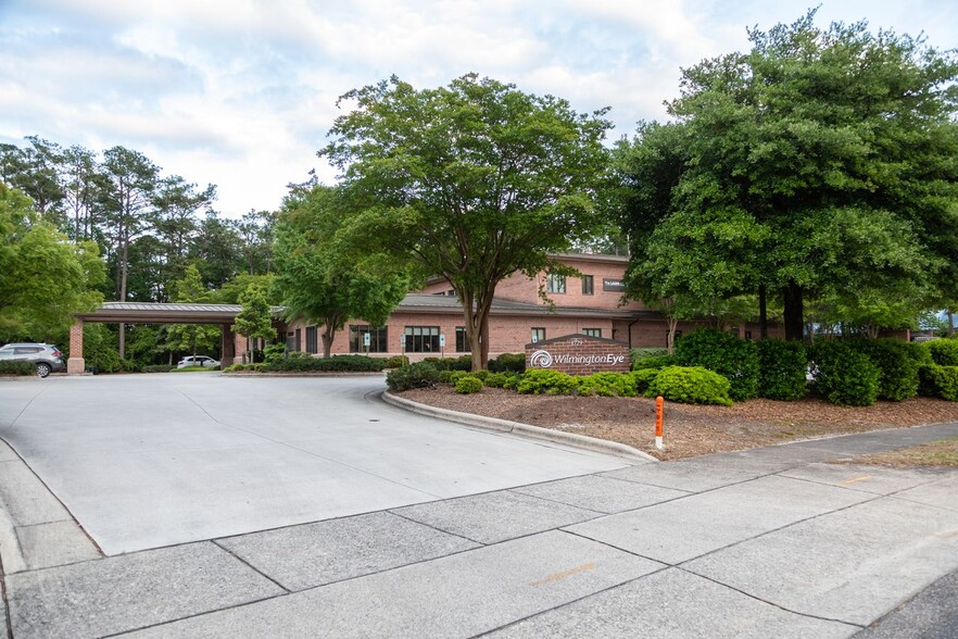 Primary Photo Of 1729 New Hanover Medical Park Dr, Wilmington Medical For Sale