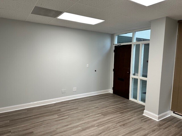 More Photos Of 2101 N Sardis Rd, Charlotte Office For Lease
