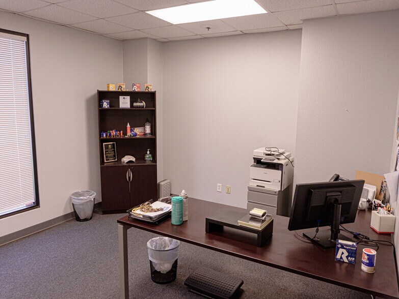 More Photos Of 7300 Regency Rd, Marshall Warehouse For Sale