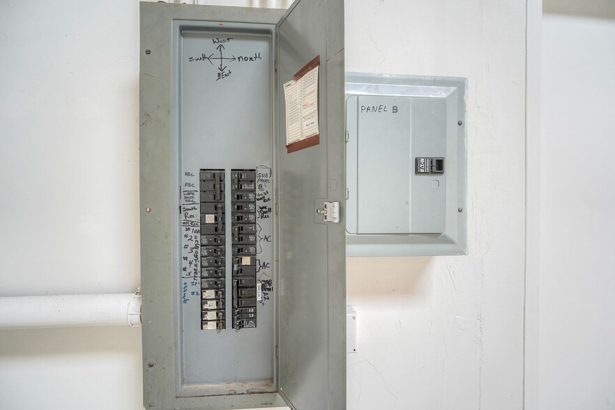 More Photos Of 1195 Linda Vista Dr, San Marcos Industrial For Sale