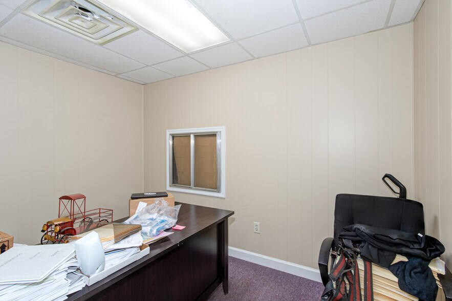 More Photos Of 1242 Nowell Dr, Augusta Warehouse For Sale