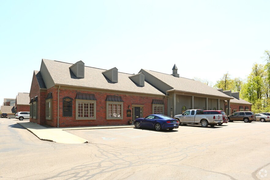 More Photos Of 37601-37649 Pembroke Ave, Livonia Office For Lease