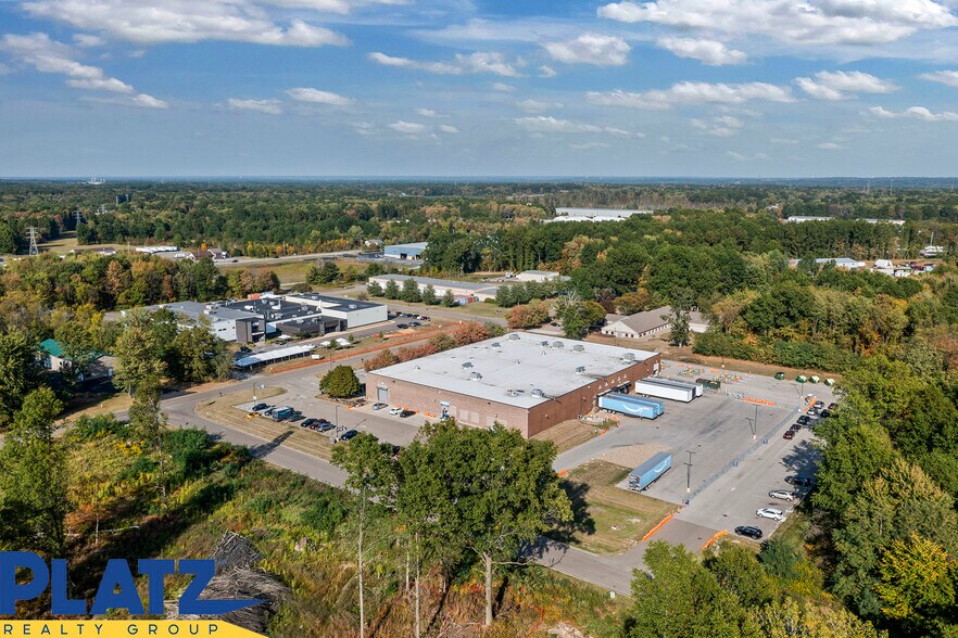 More Photos Of 12111 Debartolo Dr, North Jackson Industrial For Lease