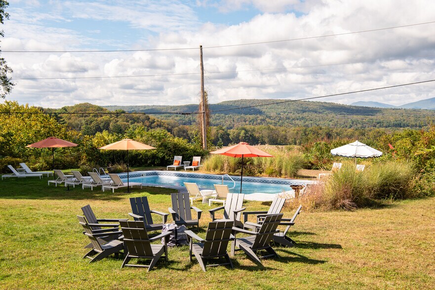 More Photos Of 3050 US-209, Kingston Lodge Meeting Hall For Sale