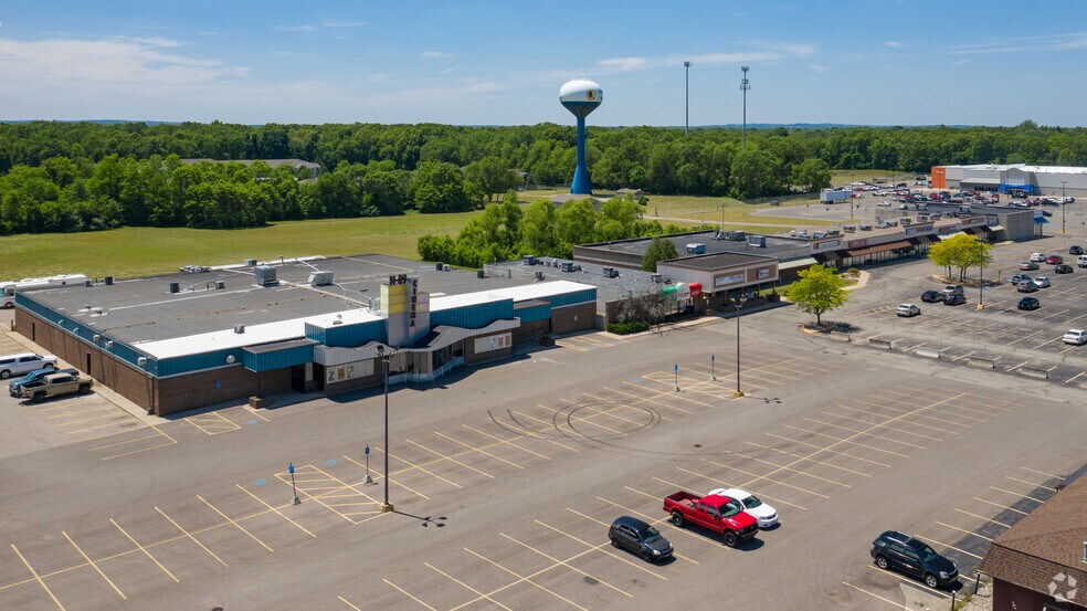 More Photos Of 396-409 W M-89 Hwy, Plainwell Unknown For Lease