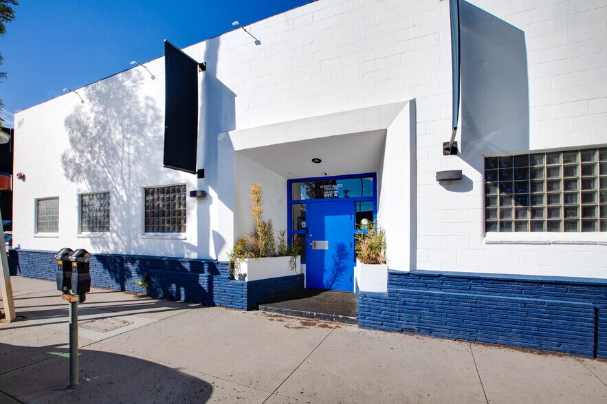 More Photos Of 8571-8575 Washington Blvd, Culver City Freestanding For Lease