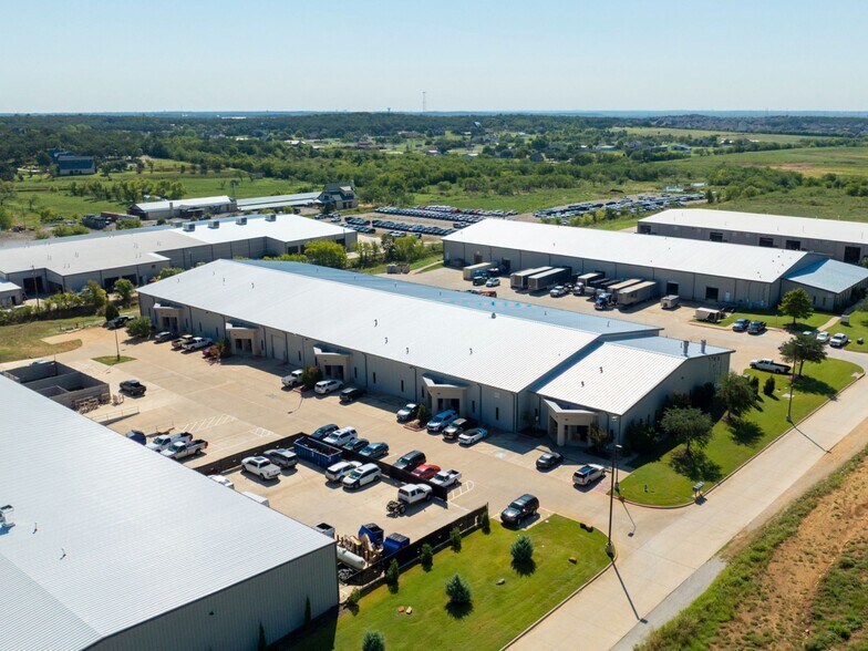 Primary Photo Of 8141 Gateway Dr, Argyle Warehouse For Lease