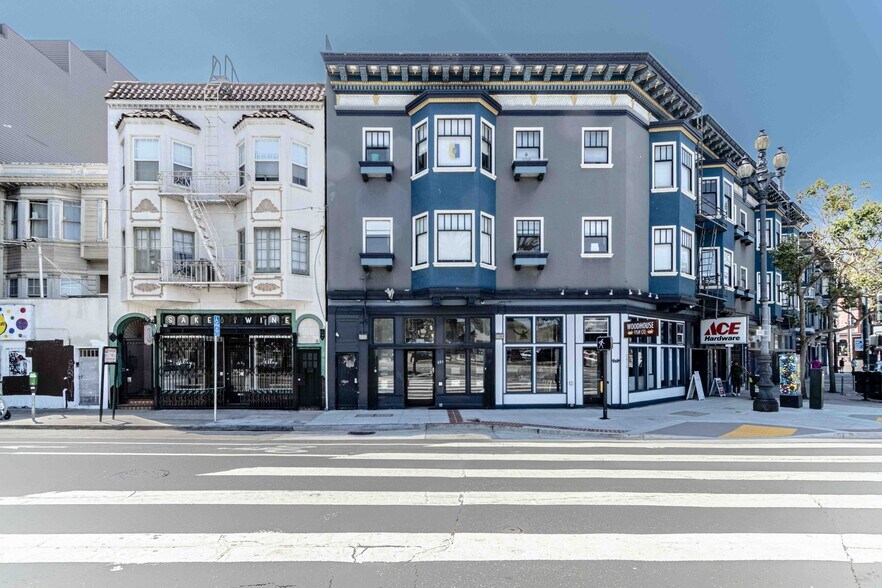 More Photos Of 2073-2079 Market St, San Francisco Apartments For Lease