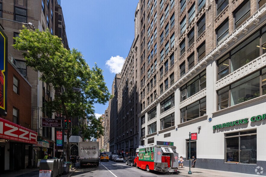 Primary Photo Of 213 W 35th St, New York Office For Lease