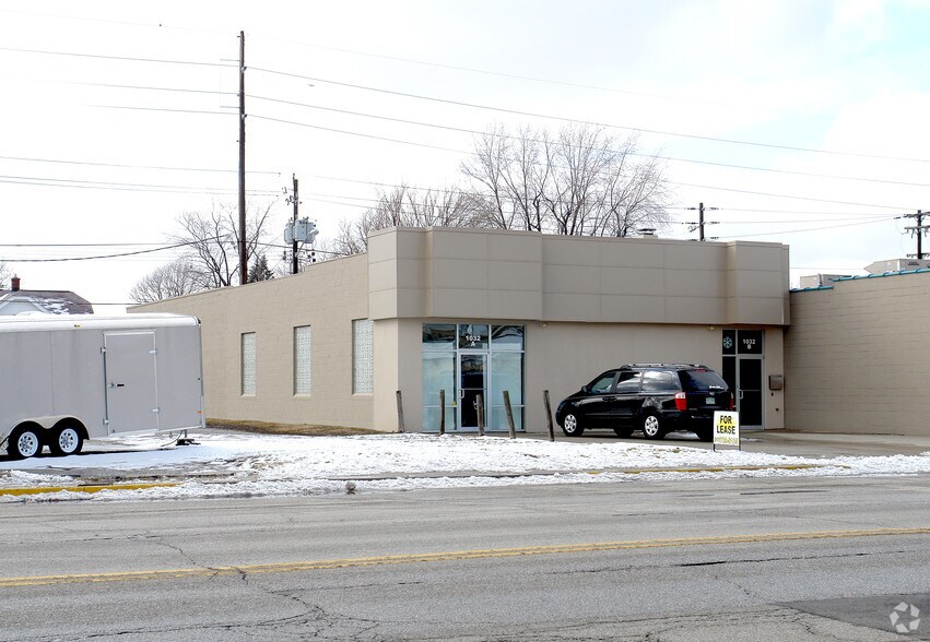 More Photos Of 1032 Main St, Indianapolis Restaurant For Lease