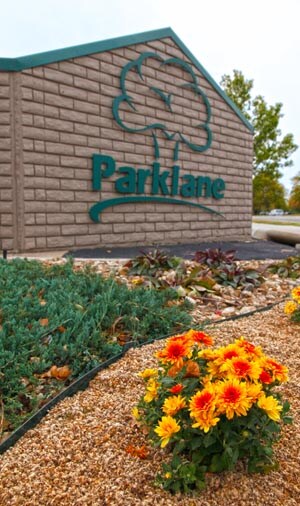 More Photos Of 910-980 S Oliver St, Wichita Storefront For Lease