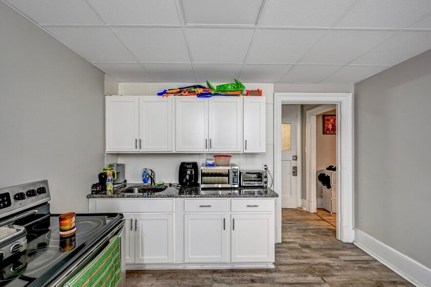 More Photos Of 310-312E Lackawanna Ave, Olyphant Apartments For Sale