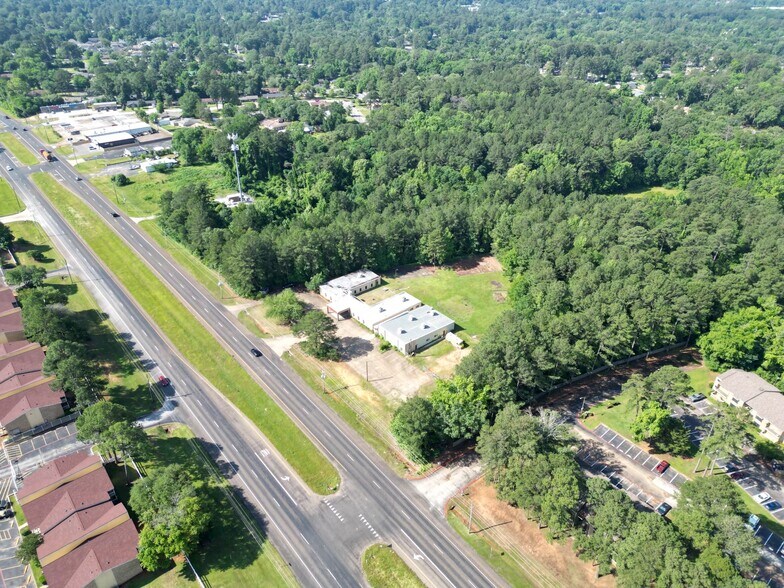 Primary Photo Of 2455 N Eastman Rd, Longview Schools For Sale