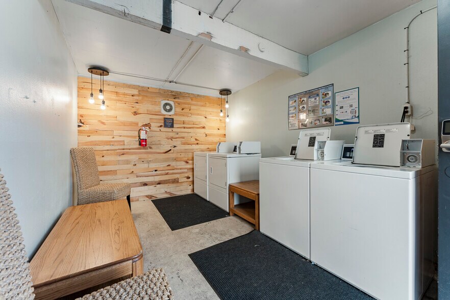More Photos Of 2275 NE Division St, Gresham Apartments For Sale