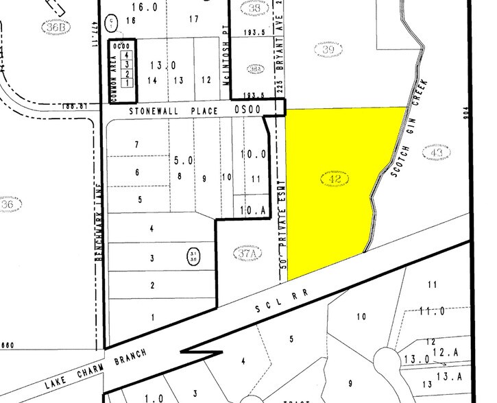 More Photos Of 5401-5481 Bryant Ave, Sanford Showroom For Lease