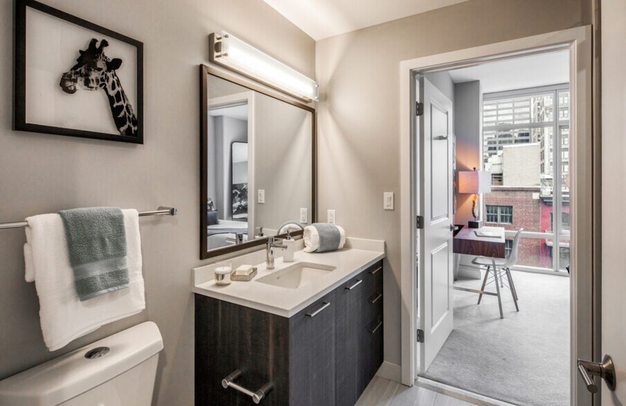 More Photos Of 1213 Walnut St, Philadelphia Apartments For Lease