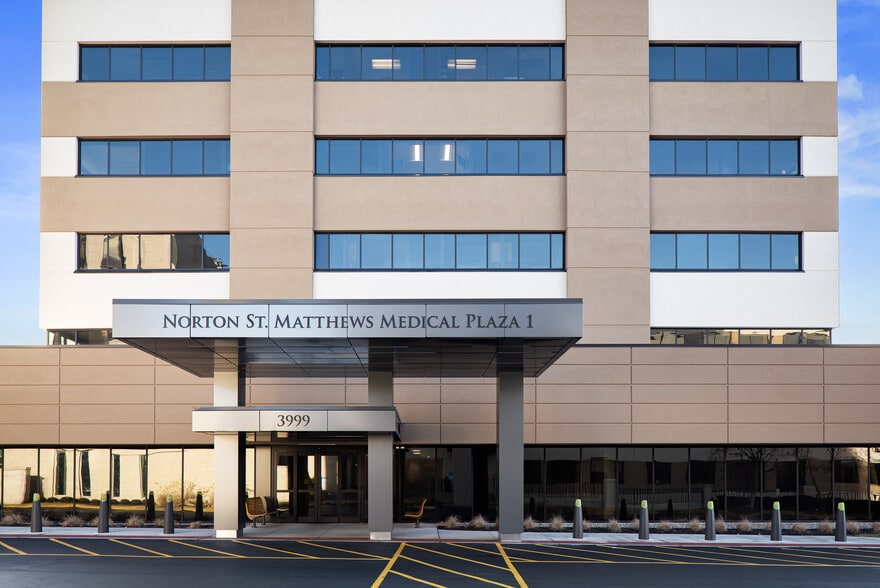 More Photos Of 3999 Dutchmans Ln, Louisville Medical For Lease