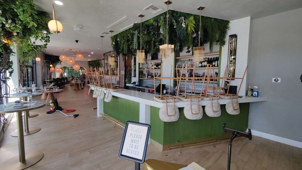 More Photos Of 560 Dutch Valley Rd NE, Atlanta Apartments For Sale