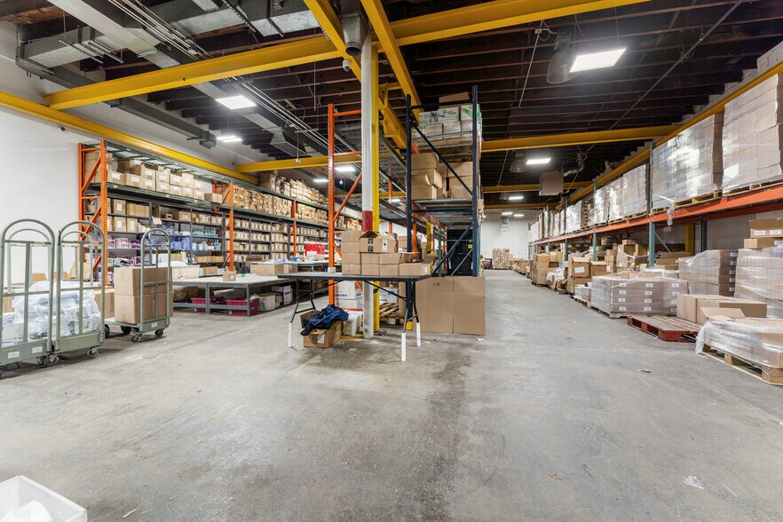 More Photos Of 17 Jackson St, Freehold Warehouse For Sale