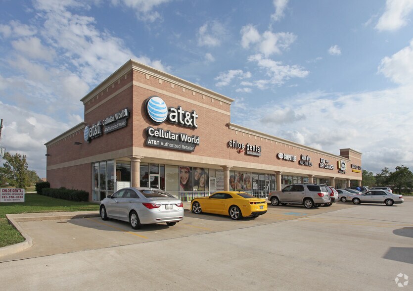 More Photos Of 3950 N Fry Rd, Katy Freestanding For Lease