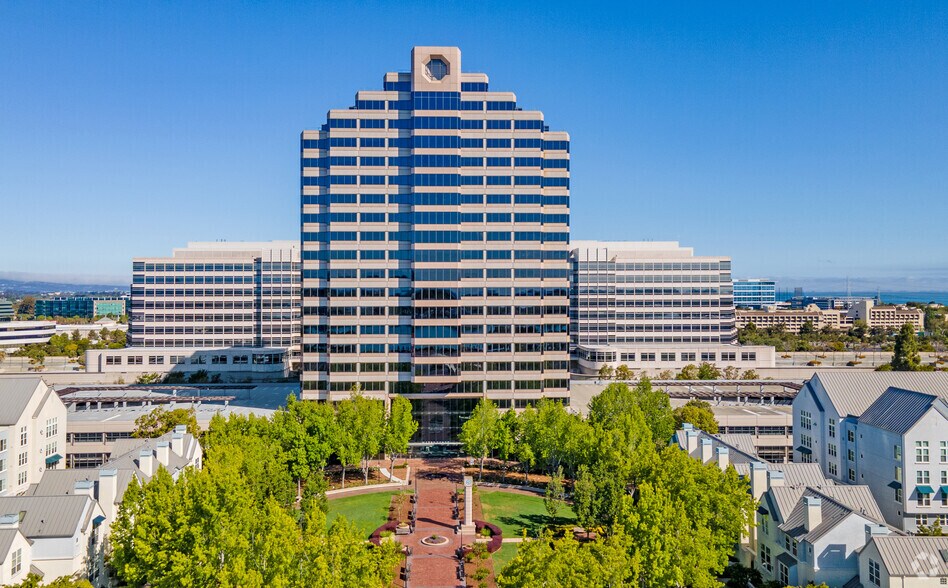 Primary Photo Of 950 Tower Ln, Foster City Office For Lease