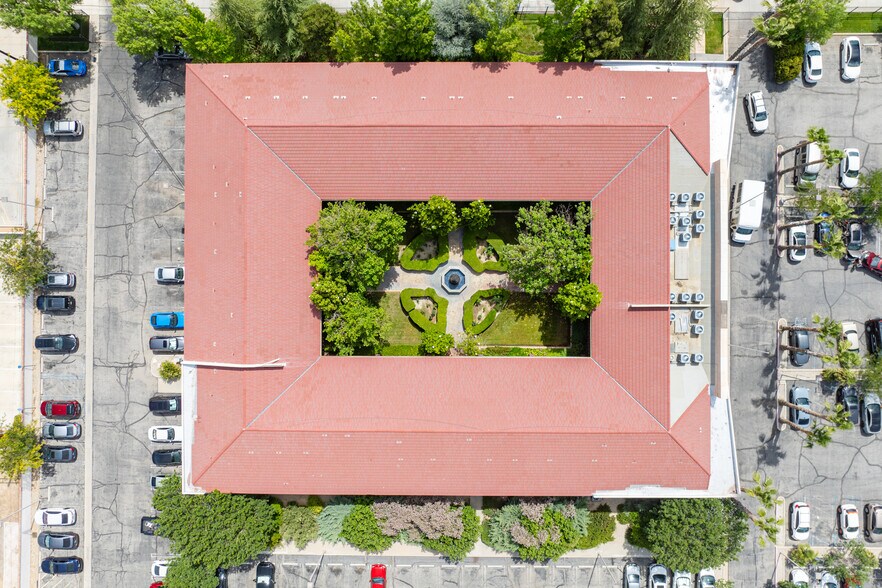 More Photos Of 44725 10th St W, Lancaster Medical For Sale