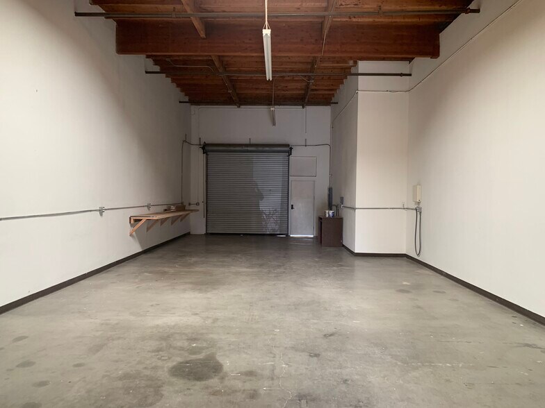 More Photos Of 3201 Corte Malpaso, Camarillo Warehouse For Sale