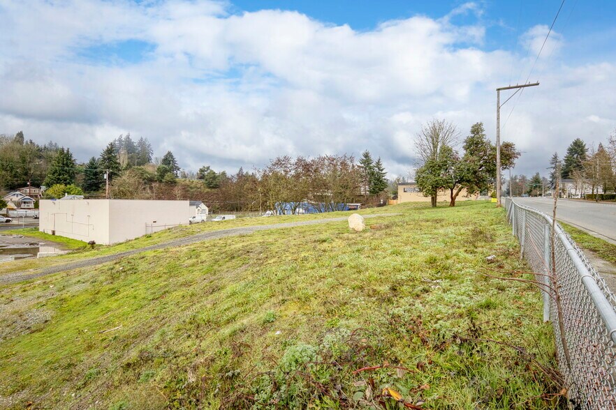 More Photos Of 901 N Callow Ave, Bremerton Land For Sale