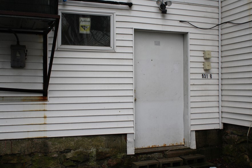 More Photos Of 931-937 Worcester Rd, Framingham Storefront Retail Residential For Lease