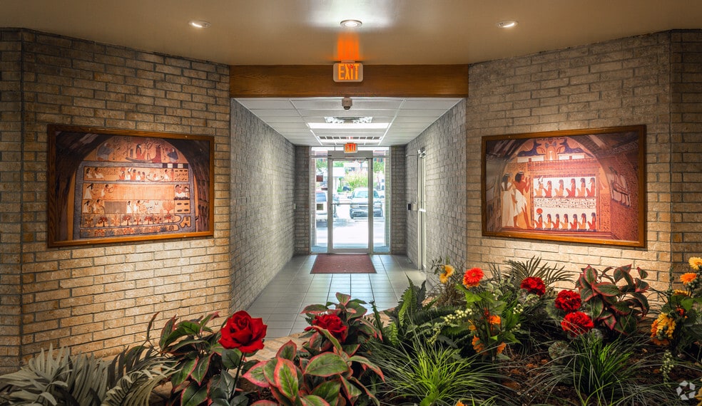 More Photos Of 4400-4402 Vance Jackson Rd, San Antonio Office For Lease