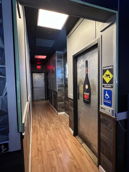 More Photos Of 2845 Mountain Industrial Blvd, Tucker Restaurant For Lease