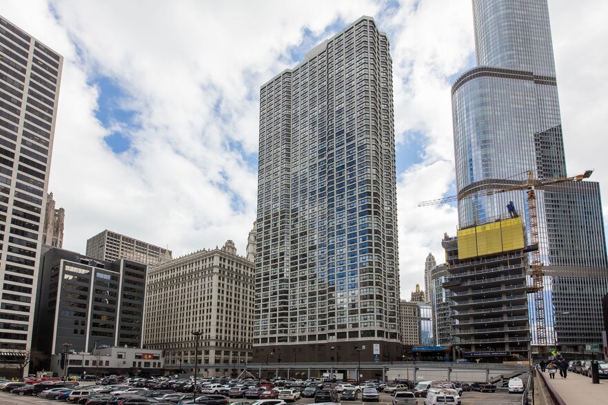 More Photos Of 405 N Wabash Ave, Chicago Office For Lease