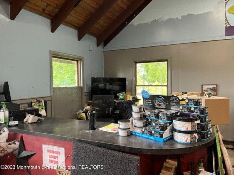 More Photos Of 2443-2447 Monmouth Rd, Jobstown Land For Sale