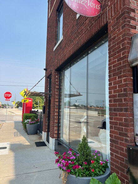 More Photos Of 820 E 3rd St, Tulsa Storefront Retail Office For Lease