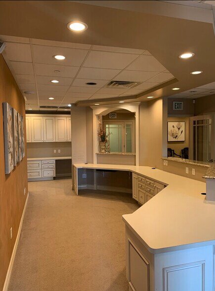 More Photos Of 7478 S Campus View Dr, West Jordan Medical For Sale