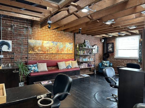 More Photos Of 2736 Main St, Santa Monica Storefront Retail Office For Sale