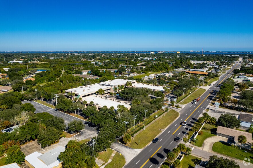 More Photos Of 1600 Sarno Rd, Melbourne Office For Sale