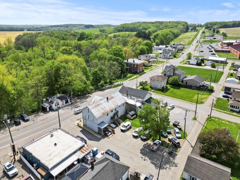 More Photos Of 23359 Coshocton Rd, Howard Storefront For Sale