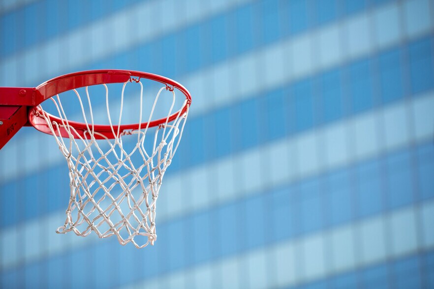 More Photos Of 222 N Pacific Coast Hwy, El Segundo Office For Lease