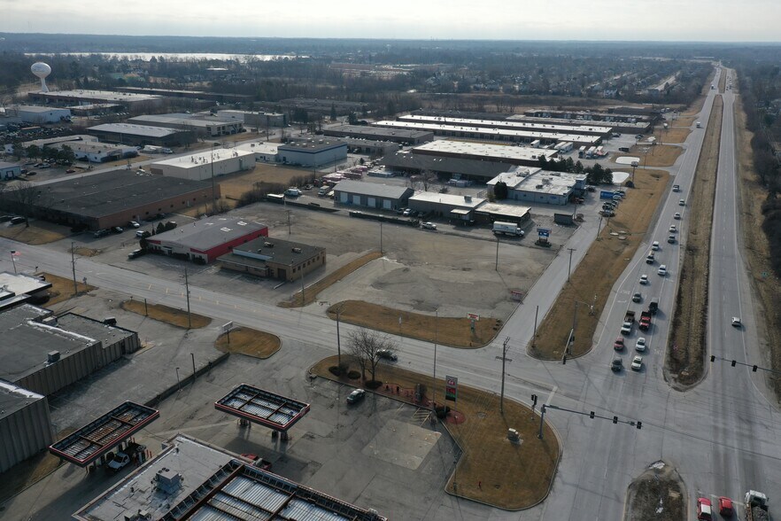 More Photos Of US Route 12 & Bonner Rd, Wauconda Warehouse For Sale